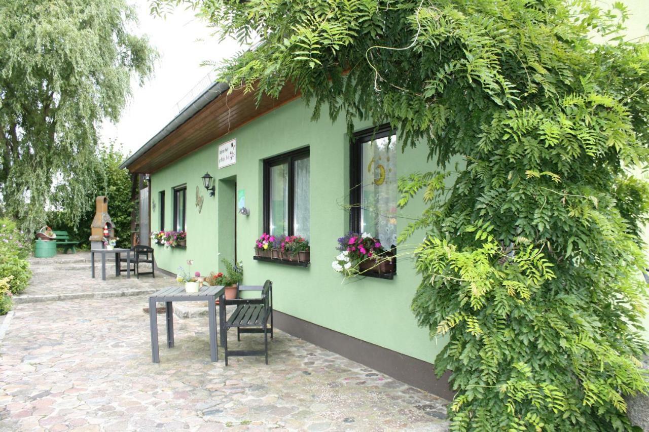 Landpension Zum Schweizerberg Neugrimnitz Buitenkant foto